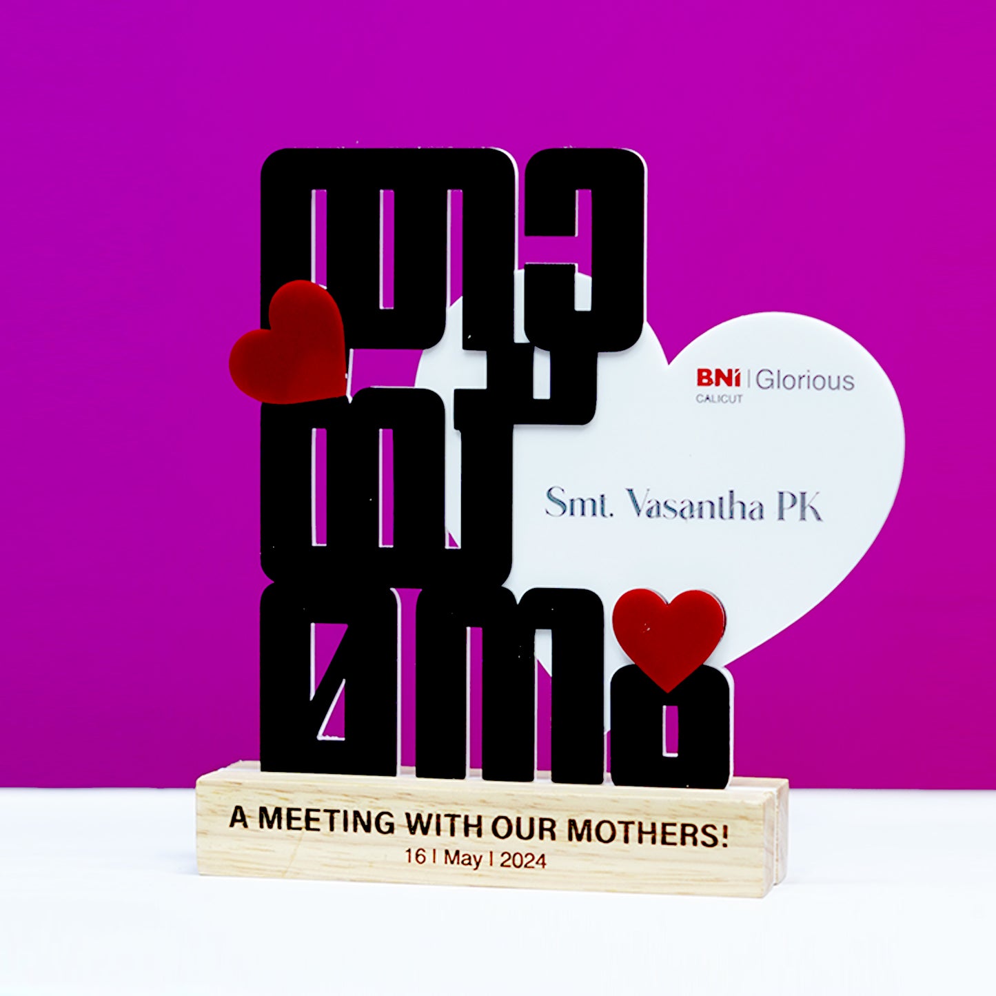 Customized Honoring Memento