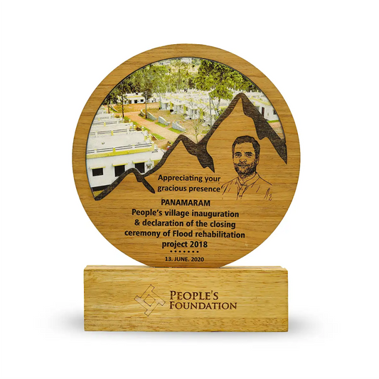 Personalized Wooden Guest Memento with Custom Engraving