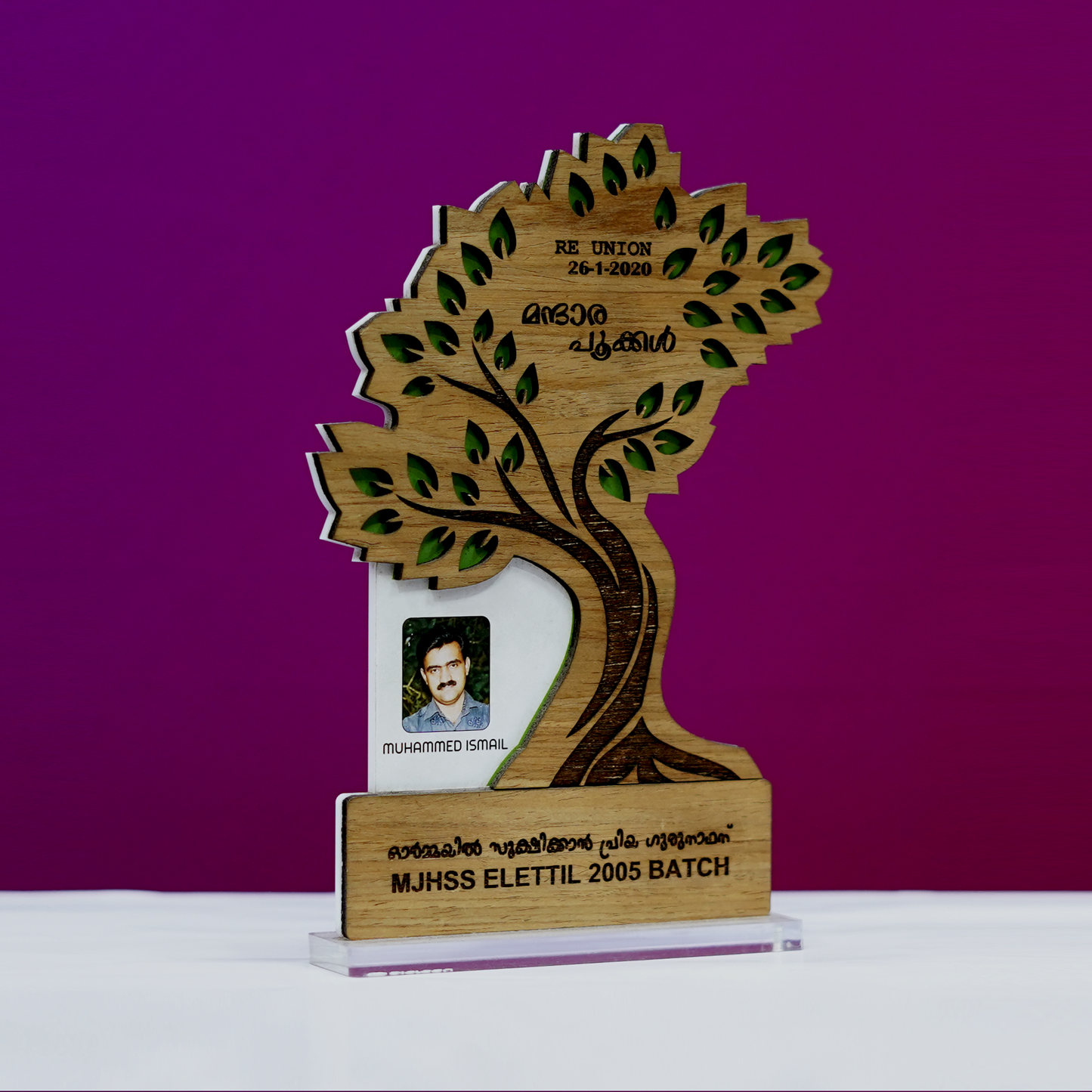 Customized Tree Shaped Memento