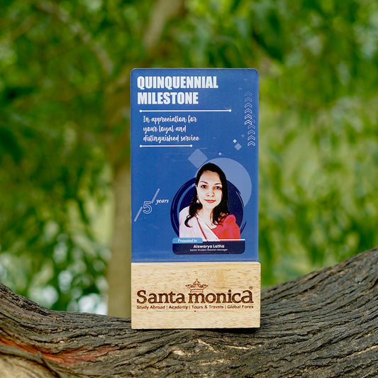 Customized Memento Gift for Employees