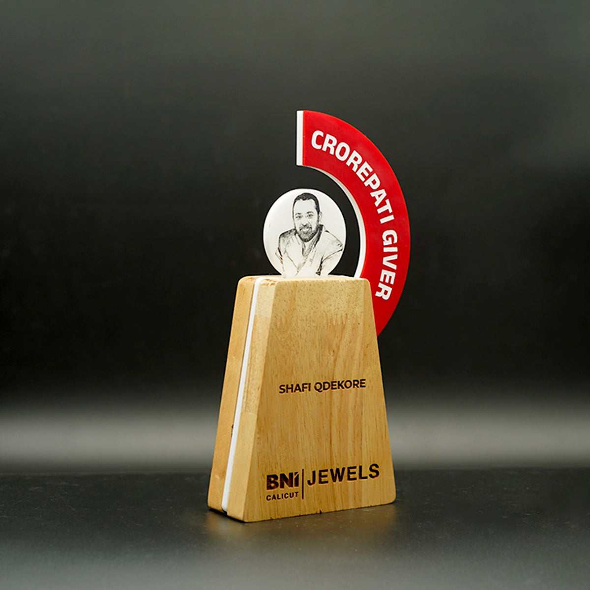 BNi Crorepati Award/Memento