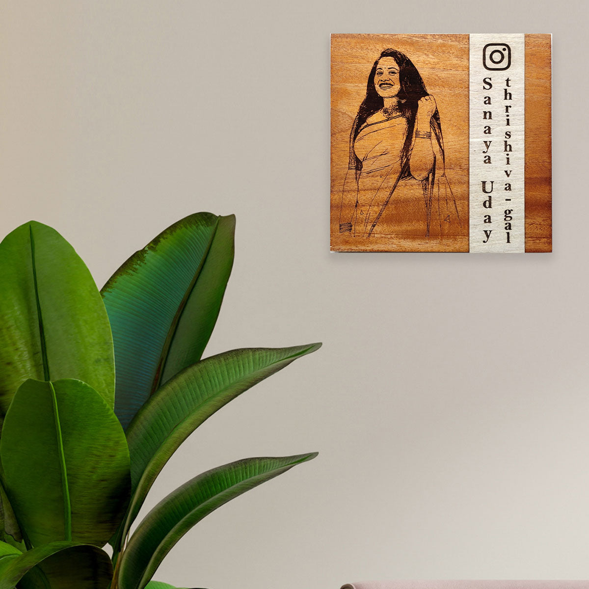 Customized Wooden Engraved Photo Frame Gift For Friends