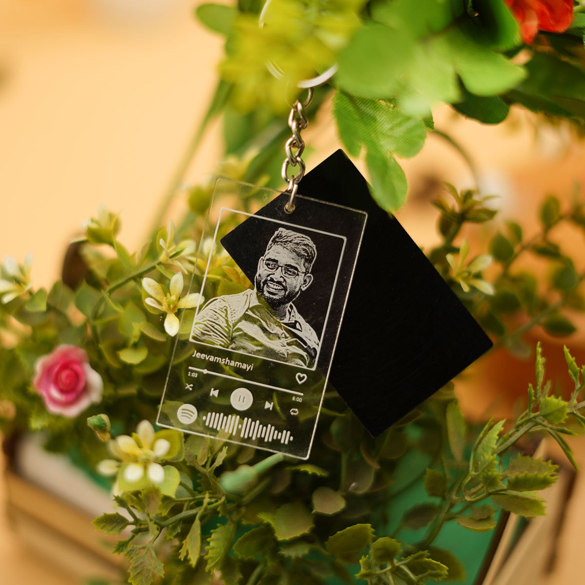 Spotify Acrylic Photo Engrave Keychain