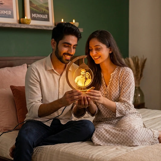 Personalized gift lamp for partner with couple photo and warm LED light