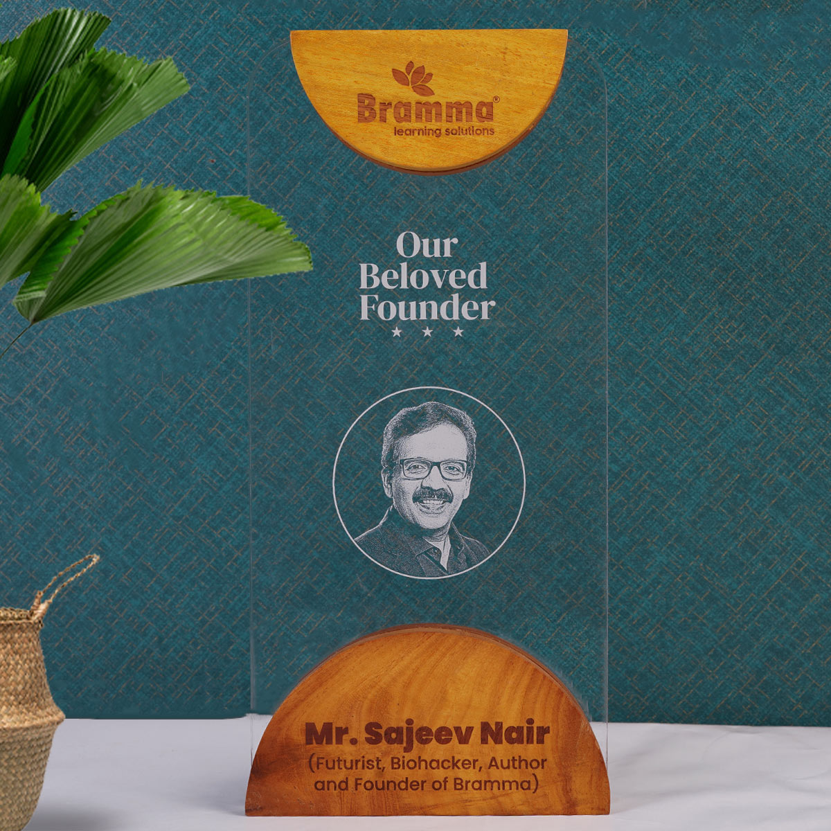 Commemorate any special occasion with our wooden and acrylic memento engraved product gift